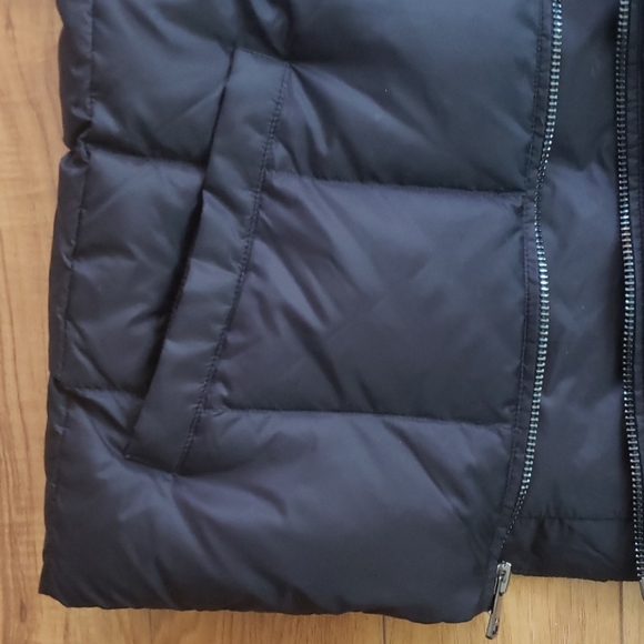 Michael Kors Puffer Navy Vest - Picture 5 of 8